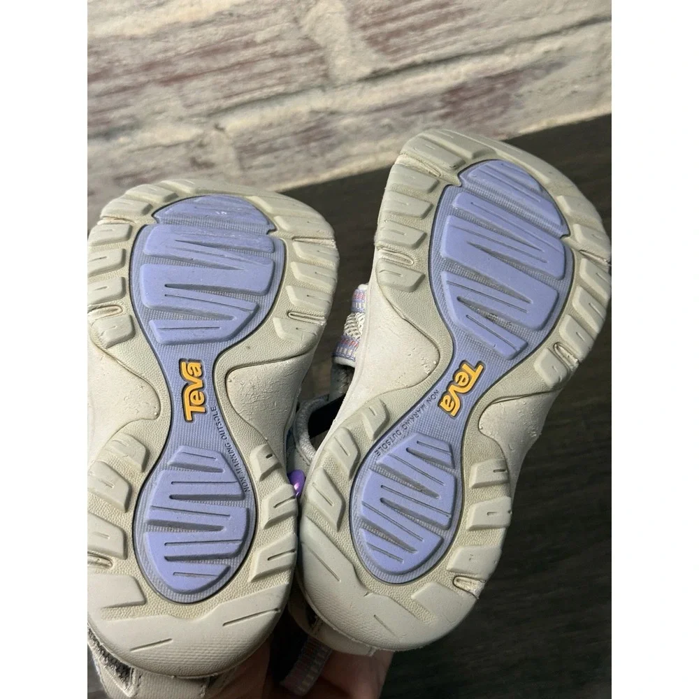 Teva Manatee Sandals Youth Sz 2 Mesh Blue Enclosed Toe Hiking Unisex WaterShoes